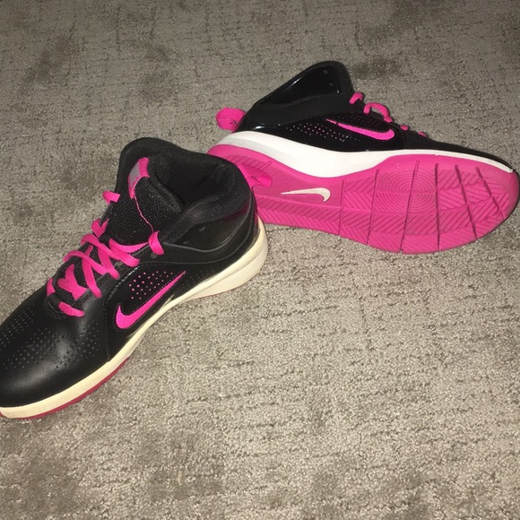NIKE AIR BASKETBALL HIGHTOPS BLACK AND HOT PINK - Picture 2 of 4